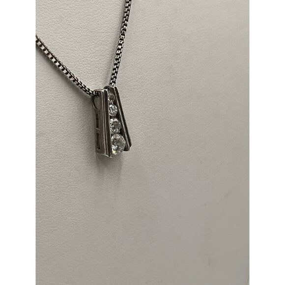 KC Signed 925 Sterling Silver Chain Pave Heart Cubic Zirconia Pendant Necklace - Picture 3 of 8